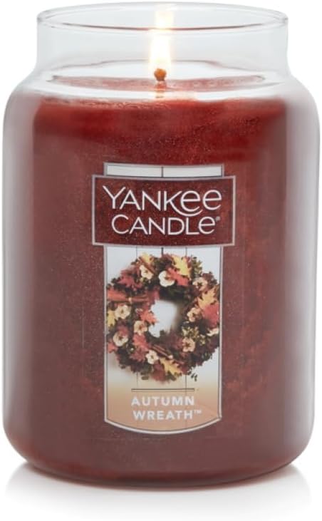 Yankee Candle | Autumn Wreath Scented, Classic 22oz Large Jar Single Wick Aromatherapy Candle, Over 110 Hours of Burn Time, Fall Fragrance