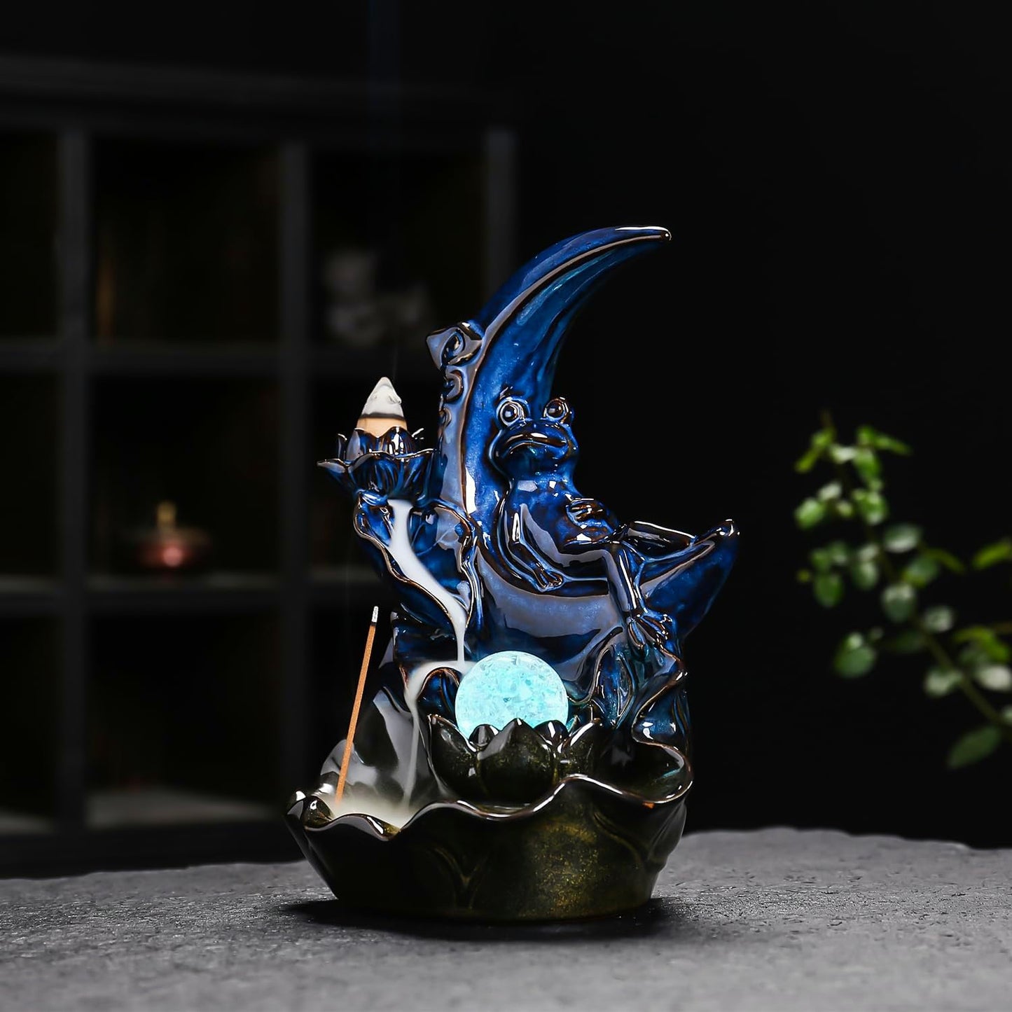 ChangWanna Frog Incense Stick Holder - Ceramic Insence Burner Ash Catcher, Insense Stand with 45 Sandalwood Sticks, Ornament for Aromatherapy/Yoga/Meditation/Home Living Room Office Decor