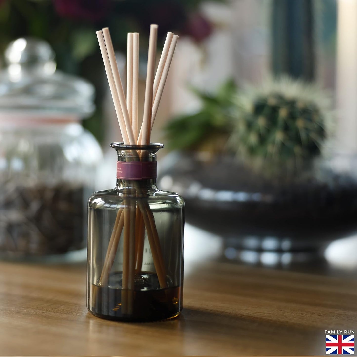 Ziffs Home® 120pcs Black Fibre Reed Diffuser Sticks - 20cm/7.87in x 4mm/0.16in - Thick Diffuser Reeds Sticks - Diffuser Sticks for Diffuser Oils Fragrance Refill - Fibre Reeds for Diffusers
