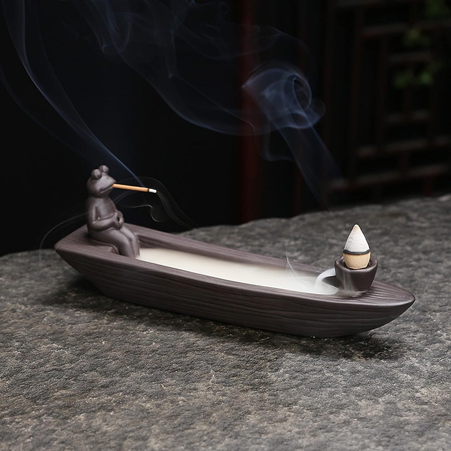 ChangWanna Frog Incense Stick Holder - Ceramic Insence Burner Ash Catcher, Insense Stand with 45 Sandalwood Sticks, Ornament for Aromatherapy/Yoga/Meditation/Home Living Room Office Decor