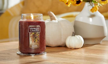 Yankee Candle | Autumn Wreath Scented, Classic 22oz Large Jar Single Wick Aromatherapy Candle, Over 110 Hours of Burn Time, Fall Fragrance
