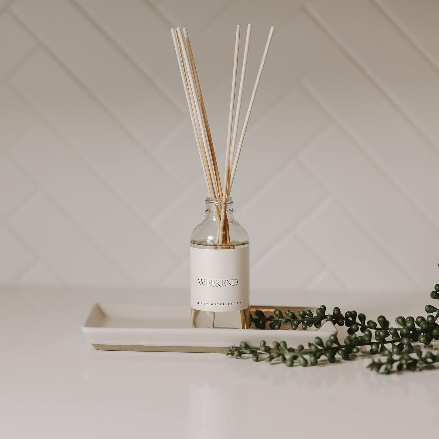Sweet Water Decor Salt & Sea Reed Diffuser Set - Sea Salt Citrus & Musk Amber Scent Diffuser - Reed Diffusers for Home with Long Lasting Fragrance - Non-Toxic Oil Reed Diffuser - Made in the USA