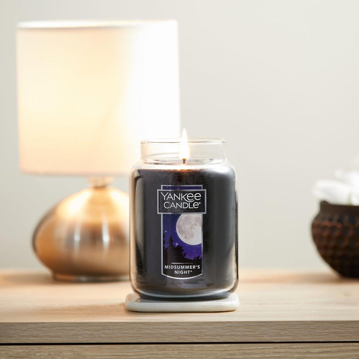 Yankee Candle | MidSummer's Night Scented, Classic Large Single Wick Jar Candle, 22oz with Over 110 Hours of Burn Time, Ideal for Dinner Parties, Relaxing Saturdays, and Special Occasions