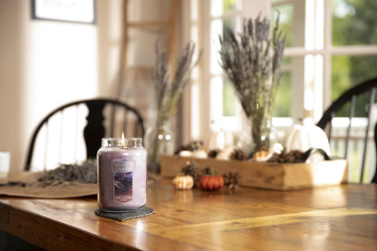 Yankee Candle | Dried Lavender & Oak Scented, Classic 22 Oz Large Jar Single Wick Aromatherapy Candle, Over 110 Hours of Burn Time